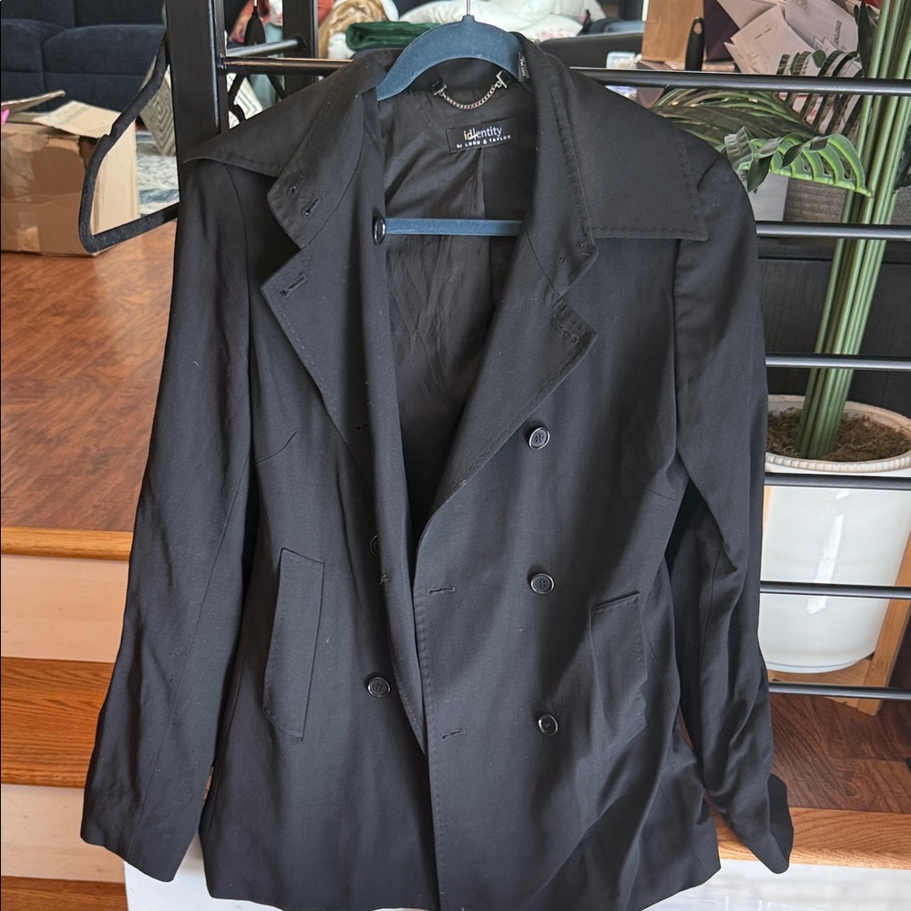 Classic Black Double-Breasted Blazer